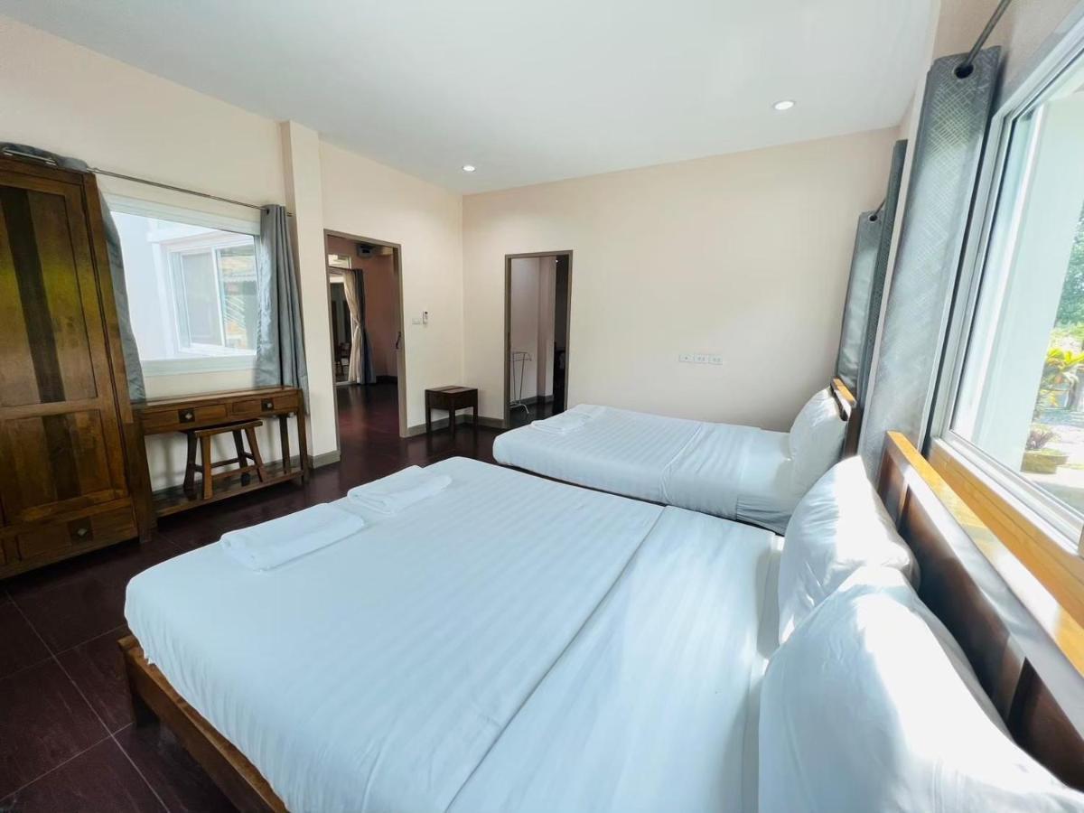 Hotel Baan Suan Khun Yaiy Ban Wang Takhrai Exterior foto